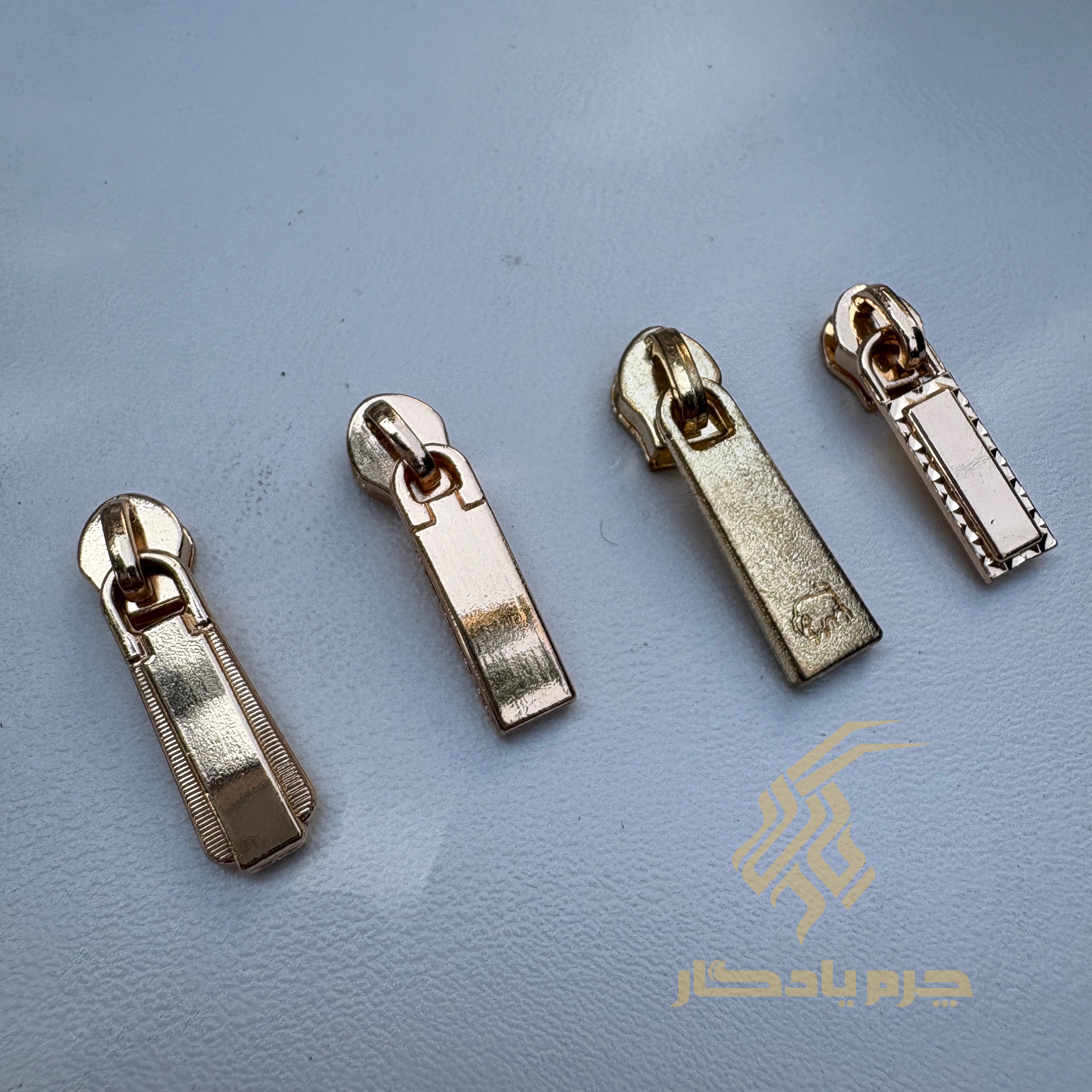 سرزیپ شماره ۳ لایت