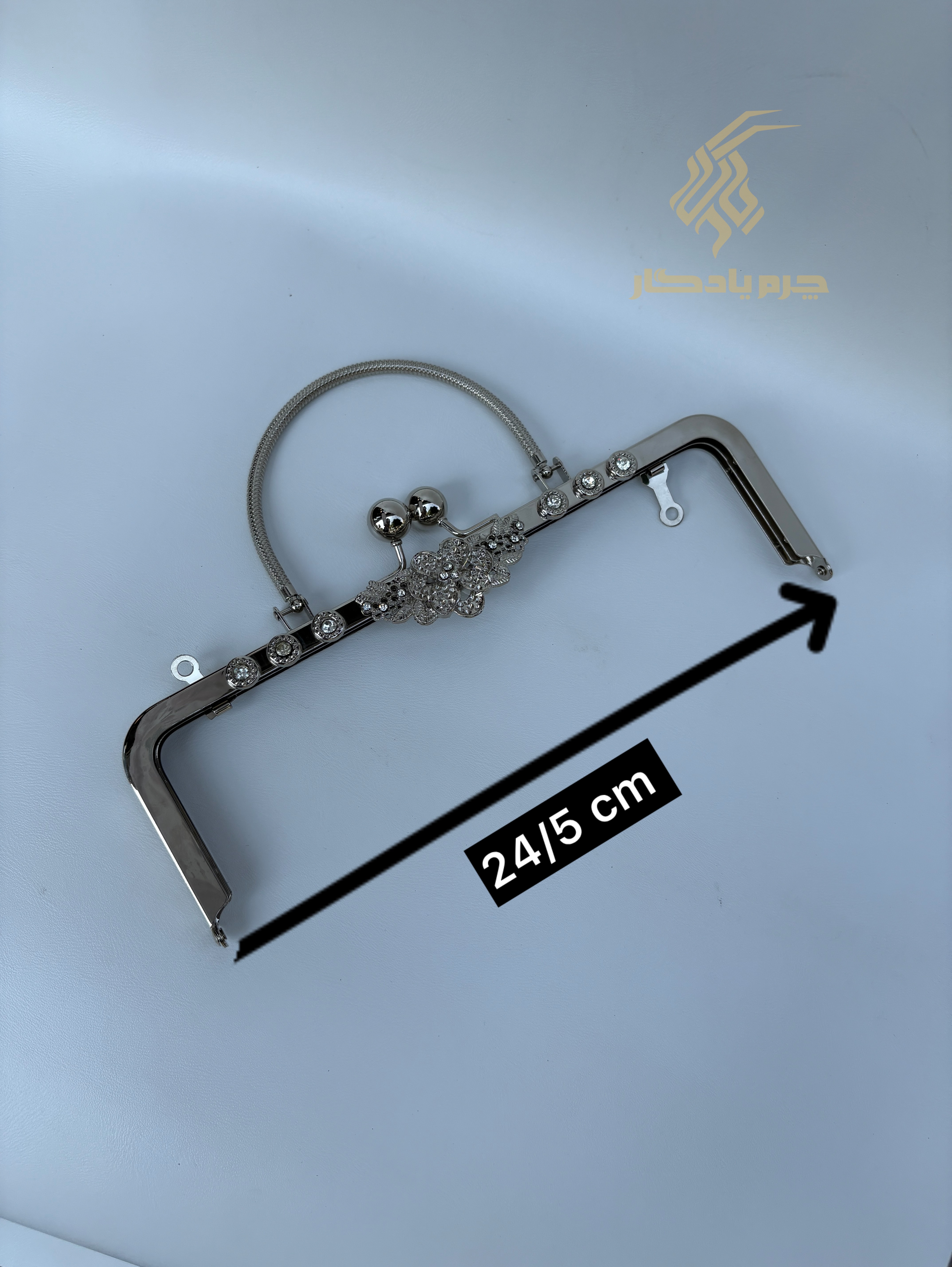 دهانه فلزی پیچی بزرگ