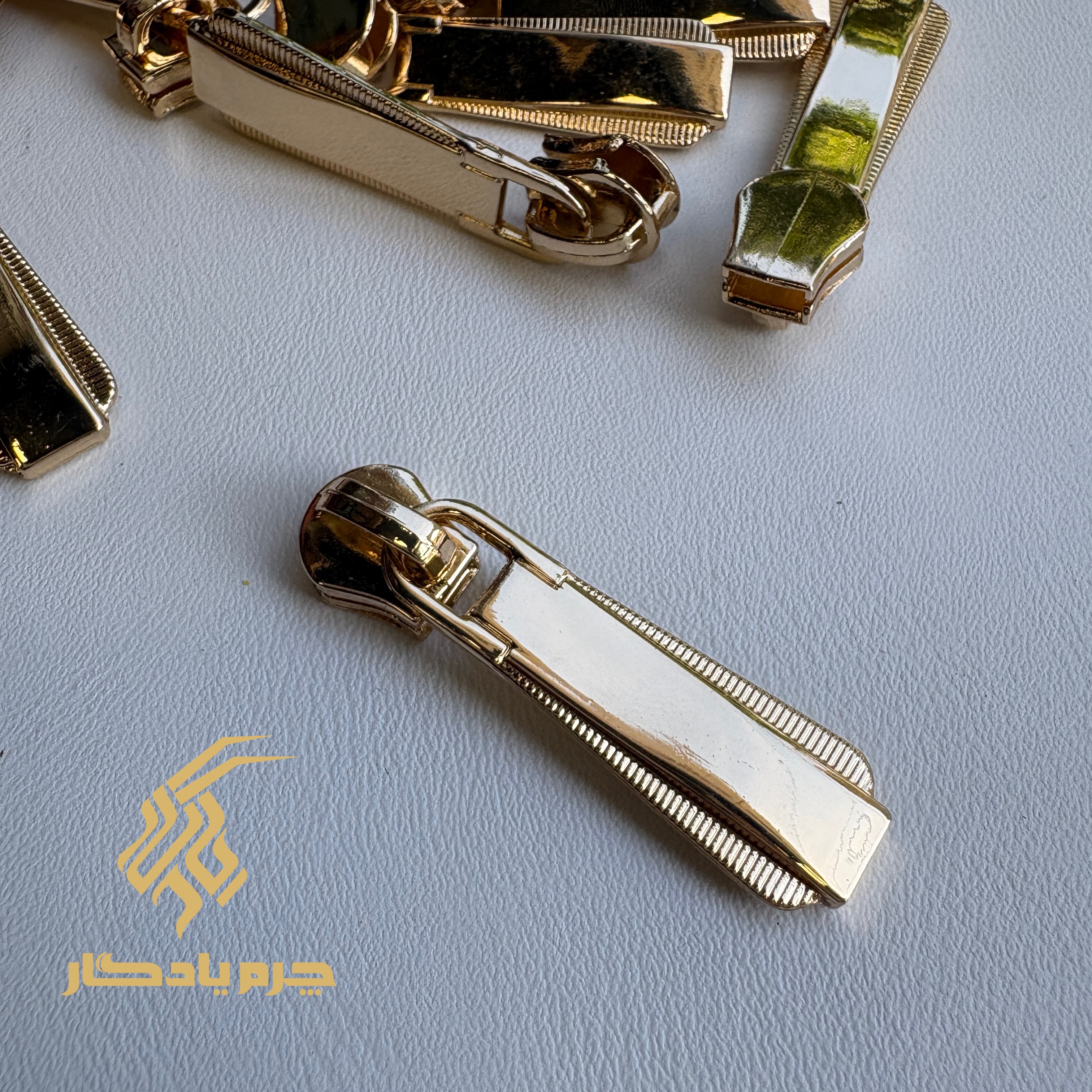 سرزیپ شماره ۵ مخصوص زیپ فلز و طرح فلز